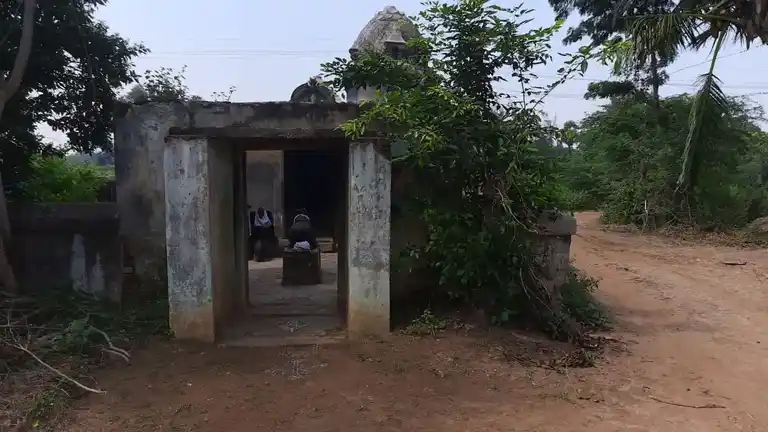 Arulmigu Sivan Temple, Arulmozhi - 612904