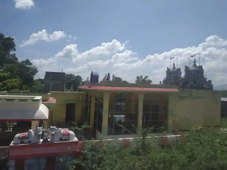 Arulmigu Sivan Temple, Kalappanpatti - 625529 அருள்மிகு சிவன்கோயில், காளப்பன்பட்டி, பேரையூர், மதுரை கோயில், Kalappanpatti - 625529, Madurai - Ancient Temple Architecture and History Image 2