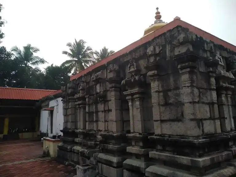 Arulmigu Sivan Temple, Puliyoorkurichi, Thuckalay - 629175 Arulmigu Sivan Temple, Puliyoorkurichi, Thuckalay - 629175, Kanyakumari - Ancient Temple Architecture and History Image 3