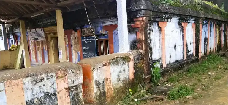 Arulmigu Sivan Temple, Sivagiri, Azhwarkoil - 629175 Temple