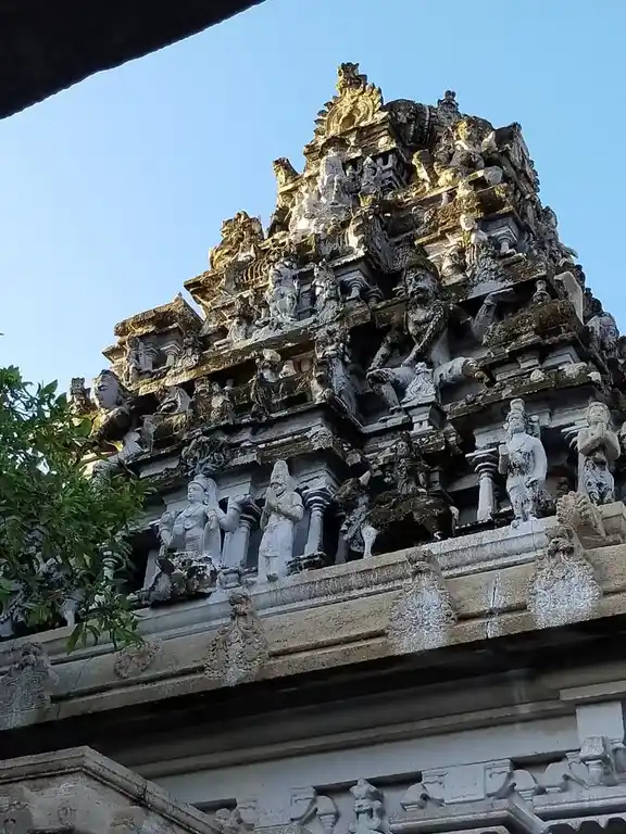 Arulmigu Sivan Temple, Urulaikkudi - 628802 அருள்மிகு சிவன் திருக்கோயில், Urulaikkudi - 628802, Thoothukudi - Ancient Temple Architecture and History Image 2