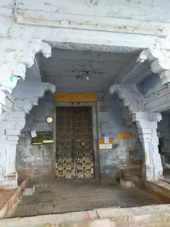 Arulmigu Sivan Temple, Urulaikkudi - 628802 அருள்மிகு சிவன் திருக்கோயில், Urulaikkudi - 628802, Thoothukudi - Ancient Temple Architecture and History Image 5