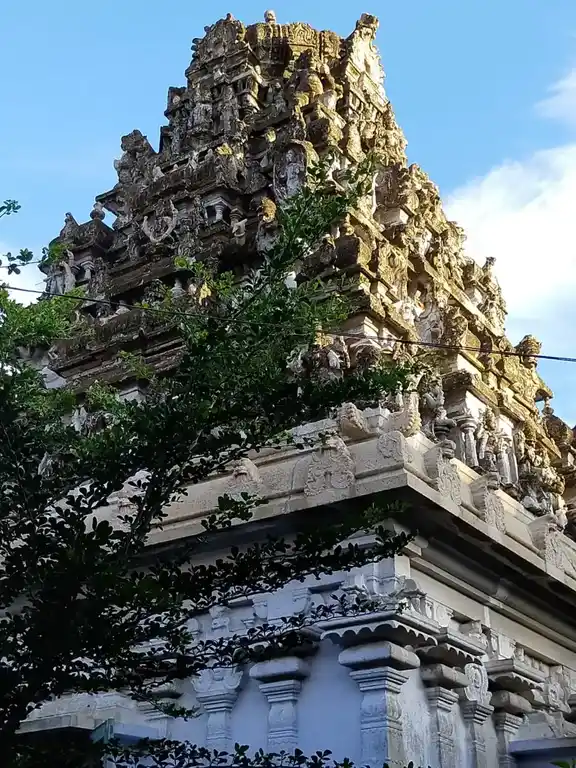 Arulmigu Sivan Temple, Urulaikkudi - 628802 அருள்மிகு சிவன் திருக்கோயில், Urulaikkudi - 628802, Thoothukudi - Ancient Temple Architecture and History Image 6