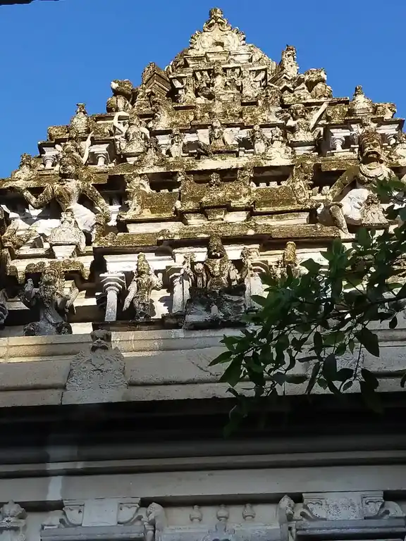Arulmigu Sivan Temple, Urulaikkudi - 628802 அருள்மிகு சிவன் திருக்கோயில், Urulaikkudi - 628802, Thoothukudi - Ancient Temple Architecture and History Image 11