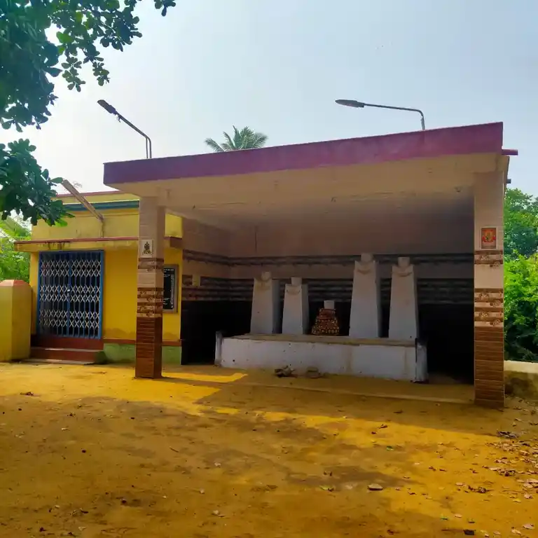 Arulmigu Sivananatha Perumal Temple, Cheranmahadevi - 627414 அருள்மிகு பொழிக்கரை சிவனனைந்த பெருமாள் திருக்கோயில், சேரன்மகாதேவி - 627414, Tirunelveli - Ancient Temple Architecture and History Image 2