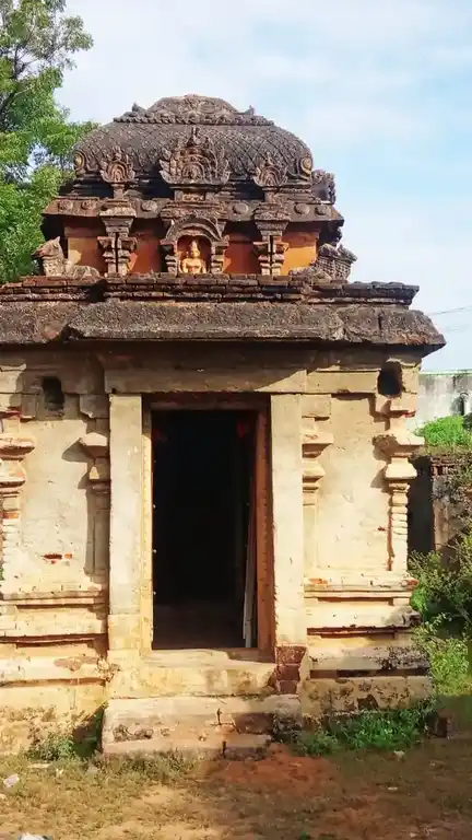 Arulmigu Sivaneswarar Temple, Pappapatti, Karambakudi Taluk - 622302 அருள்மிகு சிவனேஸ்வரர் திருக்கோயில், பாப்பாபட்டி, கறம்பக்குடி வட்டம் - 622302, Pudukkottai - Ancient Temple Architecture and History Image 7