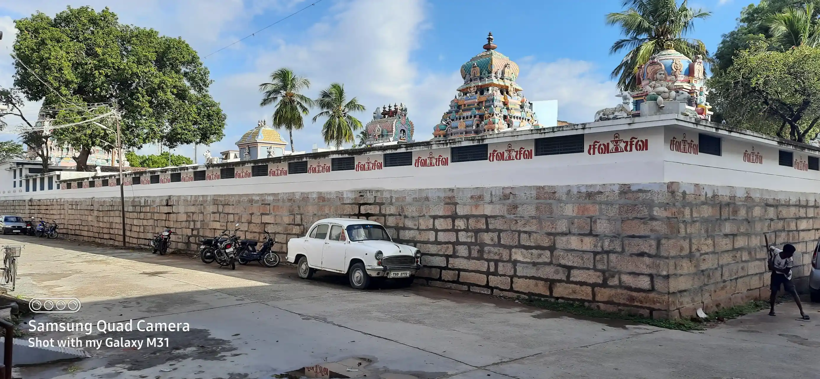 Arulmigu Sivanthiyappar Temple, Vickramasing Apuram - 627425 அருள்மிகு சிவந்தியப்பர் திருக்கோயில், Vickramasing Apuram - 627425, Tirunelveli - Ancient Temple Architecture and History Image 3
