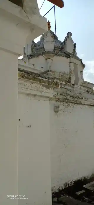 Arulmigu Sivasubramaiyaswamy Temple, Elachoor, Uttangarai - 635207 அருள்மிகு சிவ சுப்ரமணியசாமி திருக்கோயில், Elachoor, Uttangarai - 635207, Krishnagiri - Ancient Temple Architecture and History Image 4