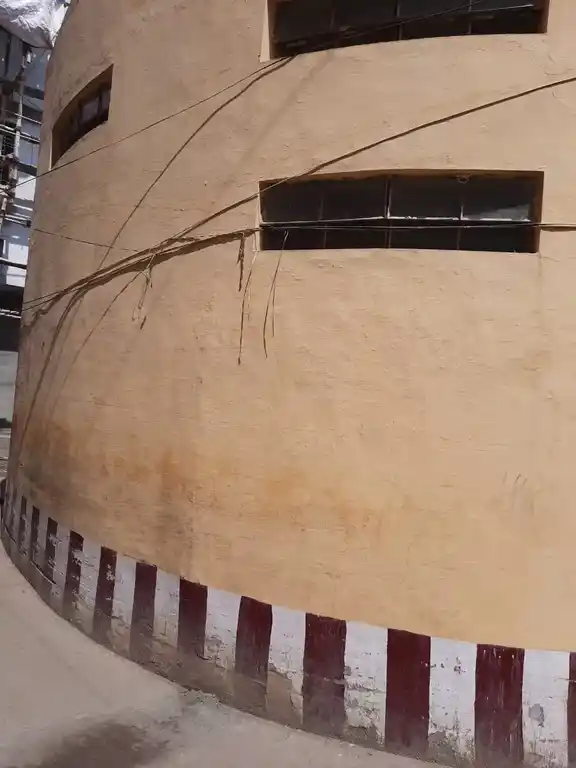 Arulmigu Sivasubramaniyaswami Bajanai Madalayam, Idayar Veethi, Uppu Dhodde Gowder Lane - 641001 அருள்மிகு ஸ்ரீசிவசுப்பிரமணியசுவாமி பஜனை மடாலயம், இடையர் வீதி, உப்புதொட்டேகவுடர் தெரு - 641001, Coimbatore - Ancient Temple Architecture and History Image 4