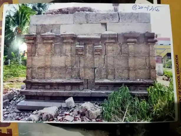 Arulmigu Sivathondar Periya Perumal Temple, Veliyathur - 630204 Arulmigu Sivathondar Periya Perumal Temple, Veliyathur - 630204, Sivagangai - Ancient Temple Architecture and History Image 4