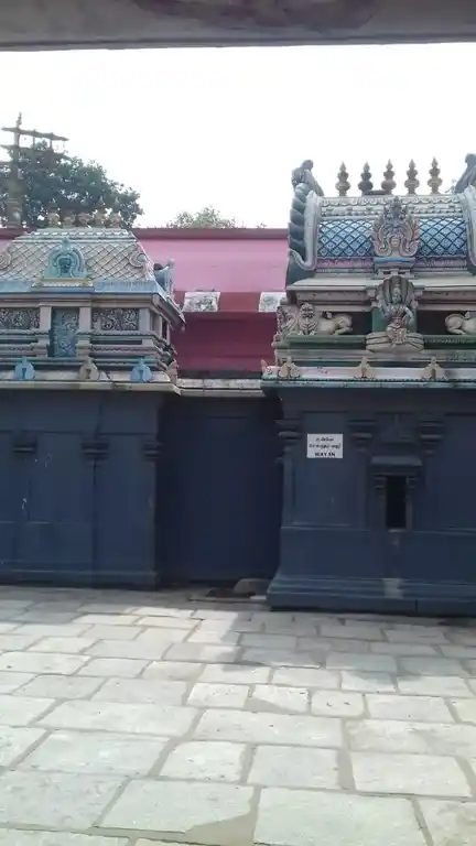 Arulmigu Sivavishnu Temple, T.Nagar Bus Stand, Chennai - 600017 அருள்மிகு சிவா விஷ்ணு திருக்கோயில், தி. நகர் பேருந்து நிலையம், சென்னை - 600017, Chennai - Ancient Temple Architecture and History Image 5