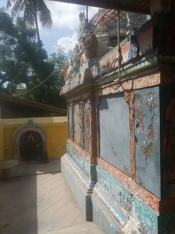 Arulmigu Siyamalatheviyamm Temple, Periyakurumbai Theru Keelavasal, Thanjavur - 613001 அருள்மிகு சசியாமளாதேவி அம்மன் திருக்கோயில், Periyakurumbai Theru Keelavasal, Thanjavur - 613001, Thanjavur - Ancient Temple Architecture and History Image 5