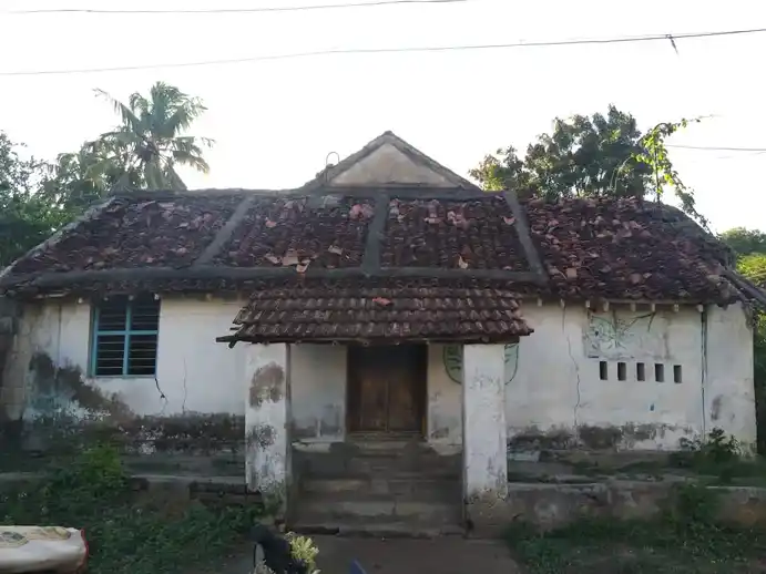 Arulmigu Sokkalingaswamy Bajanai Madam, Mel Valayamadevi - 608704 Arulmigu Sokkalingaswamy Bajanai Madam,  - 608704, Cuddalore - Ancient Temple Architecture and History Image 4