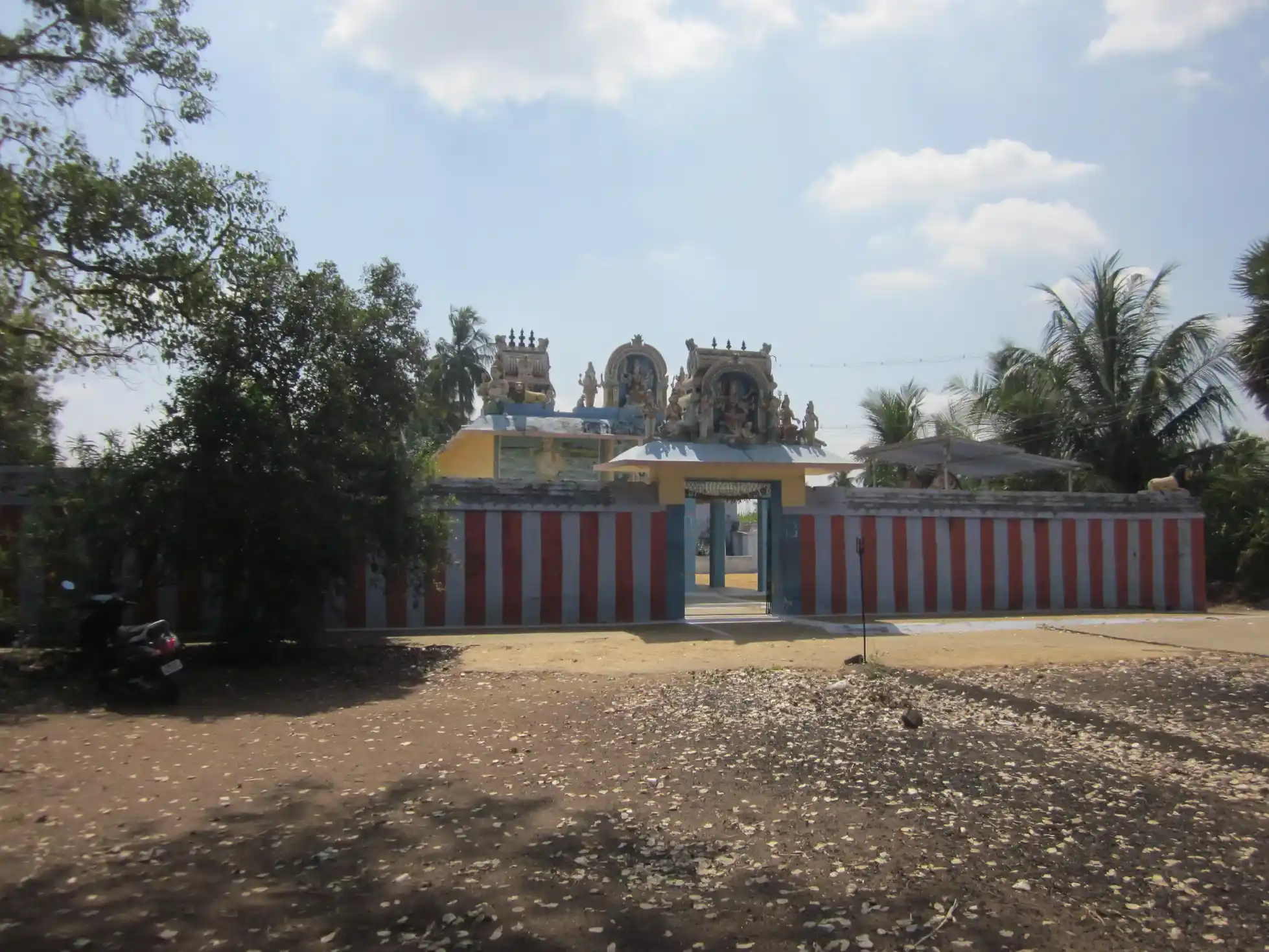 Arulmigu Sokkanachiyamman Temple, Koothampoondi, Anthiyur - 638315 Temple