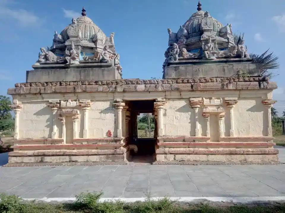 Arulmigu Sokkanatchiamman Temple, Puthampur, Pudukkottai Taluk - 622501 அருள்மிகு சொக்கநாச்சியம்மன் திருக்கோயில், புத்தாம்பூர், புதுக்கோட்டை வட்டம் - 622501, Pudukkottai - Ancient Temple Architecture and History Image 5