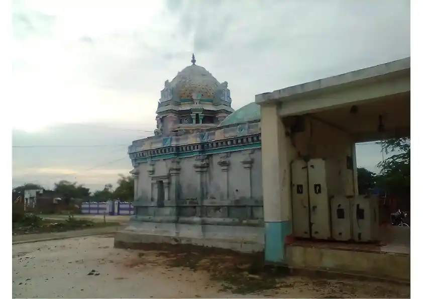 Arulmigu Sokkanatha Swamy Temple, Thalaiyamazhai - 611104 Temple