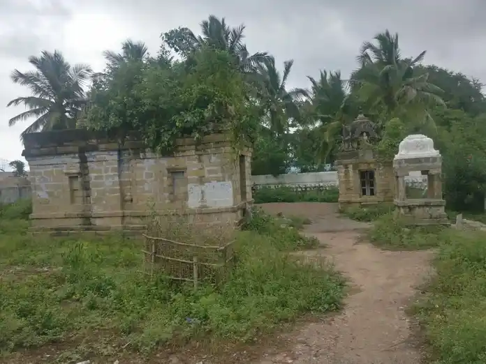 Arulmigu Sokkanatha Swamy Temple, Vadakkalur - 621108 Temple