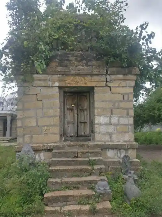 Arulmigu Sokkanatha Swamy Temple, Vadakkalur - 621108 Arulmigu Sokkanatha Swamy Temple, Vadakkalur - 621108, Perambalur - Ancient Temple Architecture and History Image 2