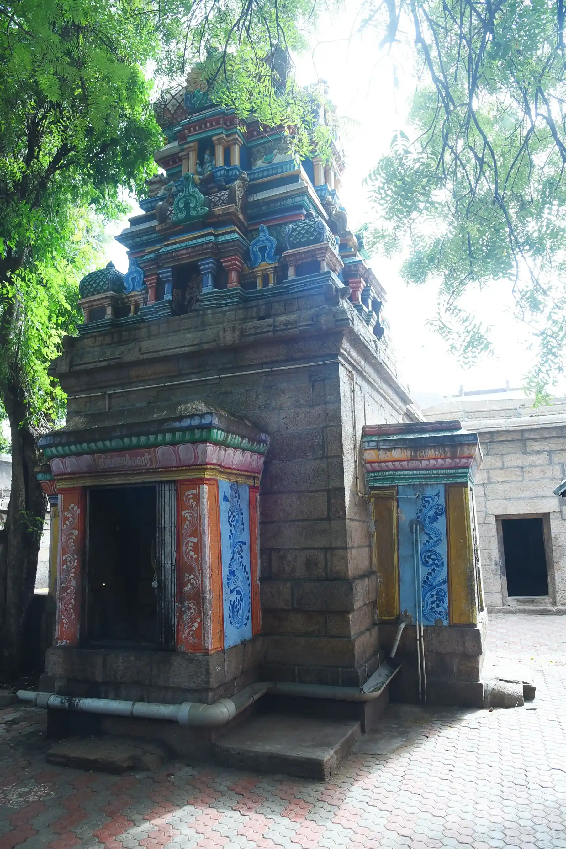 Arulmigu Sokkanathar Swamy Temple, Thirupparankundram - 625005 அருள்மிகு சொக்கநாதர் சுவாமி திருக்கோயில், திருப்பரங்குன்றம் - 625005, Madurai - Ancient Temple Architecture and History Image 3