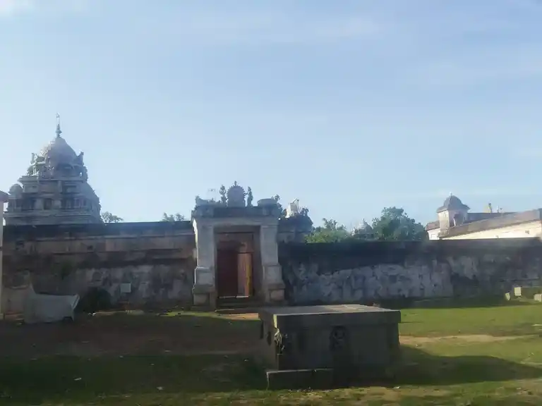 Arulmigu Sokkanathar Temple, Kundaiyur - 610204 அருள்மிகு சொக்கநாதசுவாமி திருக்கோயில், குண்டையூர் - 610204, Nagapattinam - Ancient Temple Architecture and History Image 2