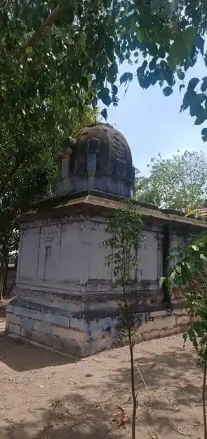 Arulmigu Sokkanathaswamy And Somakaliamman Temple, Korikadavu - 624618 அருள்மிகு சொக்கநாத சுவாமி திருக்கோயில் மற்றும் சோமகாளியம்மன் திருக்கோவில், கோரிகடவு - 624618, Dindigul - Ancient Temple Architecture and History Image 4