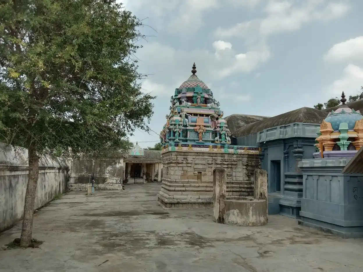 Arulmigu Sokkanathaswamy Temple, Kodalikaruppur - 612902 அருள்மிகு சொக்கநாதசுவாமி திருக்கோயில், Kodalikaruppur - 612902, Ariyalur - Ancient Temple Architecture and History Image 5