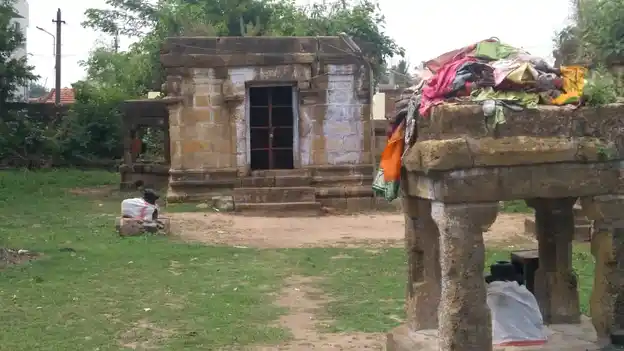Arulmigu Sokkanathaswamy Temple, Ottakoil.Koothur - 621705