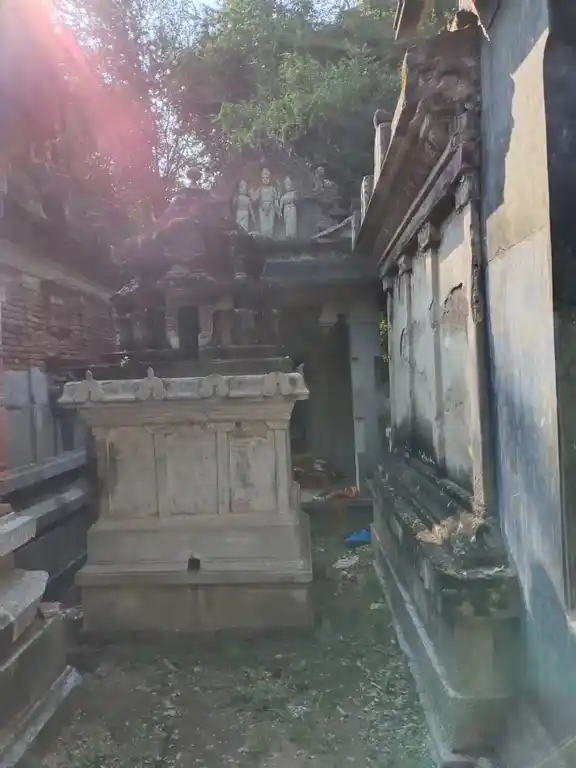 Arulmigu Sokkanatheeswarar And Gopalakrishna Perumal Temple, Sirumadhurai - 607203 அருள்மிகு சொக்கநாதீஸ்வரர் திருக்கோயில், சிறுமதுரை - 607203, Viluppuram - Ancient Temple Architecture and History Image 2