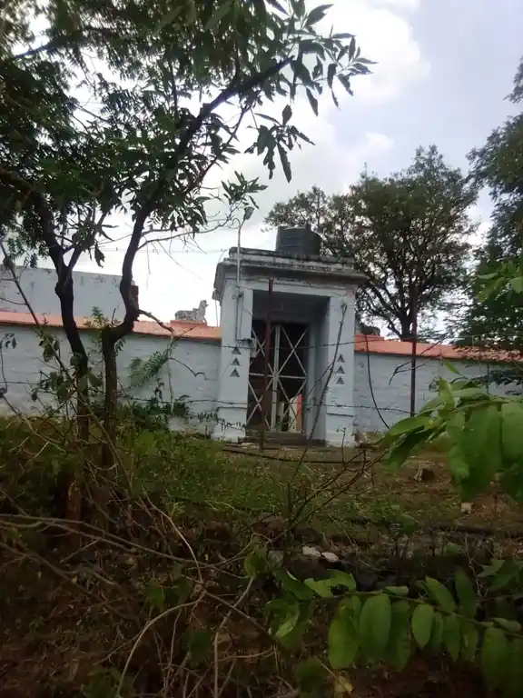 Arulmigu Sokkanathswamy Temple, Veeramachanpatti - 620017 Arulmigu Sokkanathswamy Temple, Veeramachanpatti - 620017, Thiruchirappalli - Ancient Temple Architecture and History Image 3