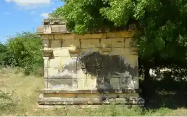 Arulmigu Sokkaperumal Temple, Katthankani - 638701 அருள்மிகு சொக்கபெருமாள் திருக்கோயில், கத்தாங்கன்னி - 638701, Tiruppur - Ancient Temple Architecture and History Image 2