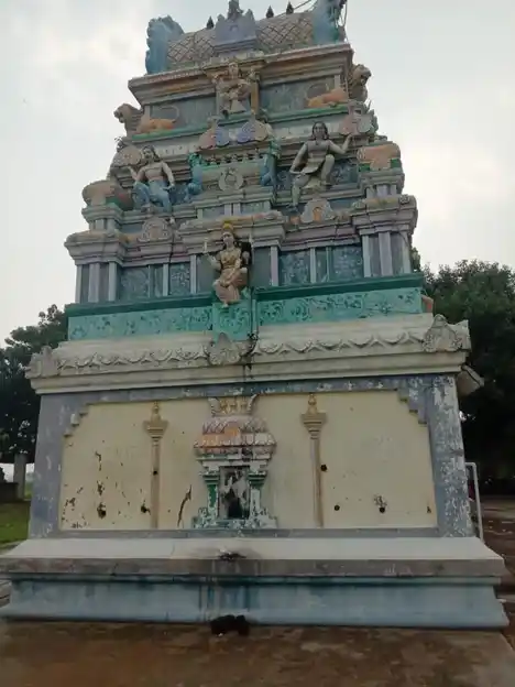 Arulmigu Solaiamman Temple, Near River, Chinnakavanam - 601204 அருள்மிகு சோலையம்மன் திருக்கோயில், Near River, Chinnakavanam - 601204, Tiruvallur - Ancient Temple Architecture and History Image 2