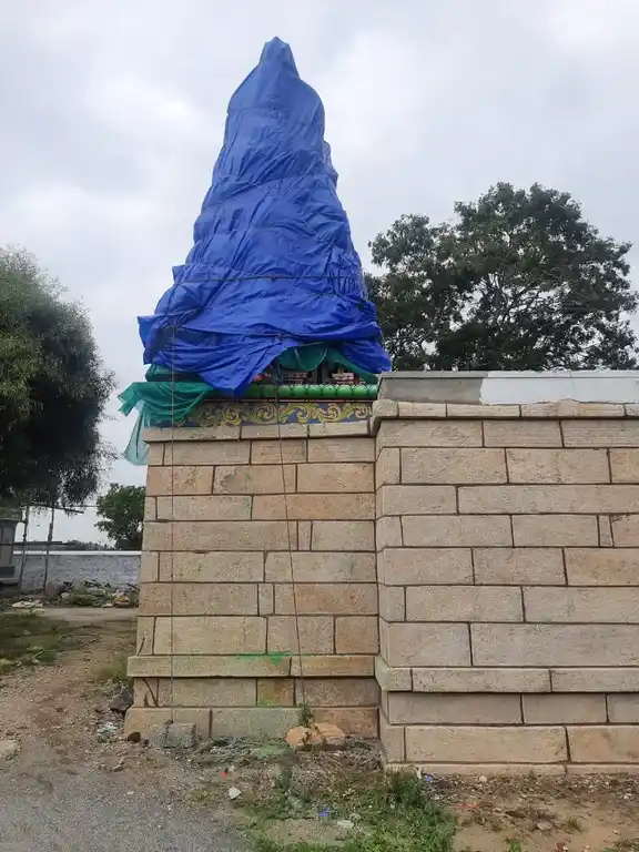 Arulmigu Solaiamman Temple, Vadachittur, Vadachittur - 642202 அருள்மிகு சோலையம்மன் திருக்கோயில், வடசித்தூா், வடசித்தூா் - 642202, Coimbatore - Ancient Temple Architecture and History Image 2