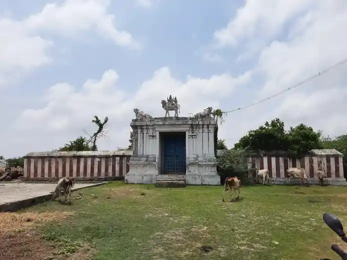 Arulmigu Solaieaswarar Temple, Andagathurai - 614806 அருள்மிகு சோமேஸ்வரர் திருக்கோயில், Andagathurai - 614806, Nagapattinam - Ancient Temple Architecture and History Image 4