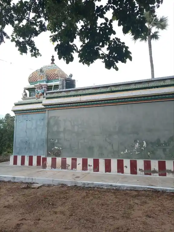 Arulmigu Solaimalai Perumal Temple, Kurukkapuram - 637401 Arulmigu Solaimalai Perumal Temple, குருக்கபுரம் இராசிபுரம் - 637401, Namakkal - Ancient Temple Architecture and History Image 3