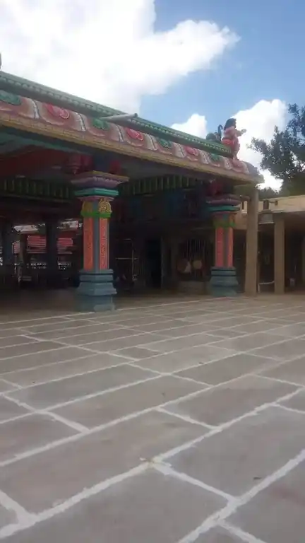 Arulmigu Solaivalartha Iyanar Temple, Kothari - 630107 அருள்மிகு சோலைவளர்த்த அய்யனார் திருக்கோயில், Kothari - 630107, Sivagangai - Ancient Temple Architecture and History Image 4