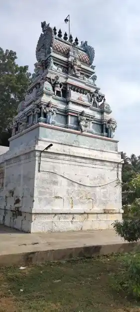 Arulmigu Solakarai Swamy Temple, Malliyambathu - 620006 Arulmigu Solakarai Swamy Temple, Malliyambathu - 620006, Thiruchirappalli - Ancient Temple Architecture and History Image 2
