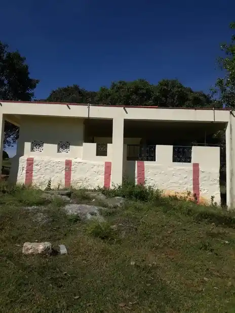 Arulmigu Solakkattu Anjaneyar Temple, Denkanikottai - 635107 அருள்மிகு சோளக்காட்டு ஆஞ்சநேயசாமி திருக்கோயில், Denkanikottai - 635107, Krishnagiri - Ancient Temple Architecture and History Image 2