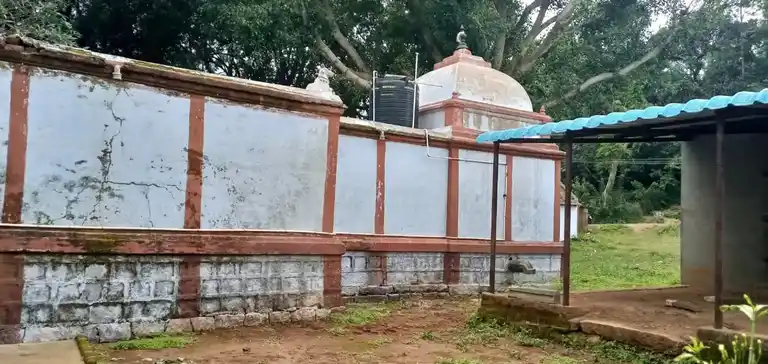 Arulmigu Solamudaiyeeswarar Temple, Melkaligampatty, Ariyur Nadu - 637415 அருள்மிகு சோழமுடையீஸ்வரன் திருக்கோயில், Melkaligampatty, Ariyur Nadu - 637415, Namakkal - Ancient Temple Architecture and History Image 3