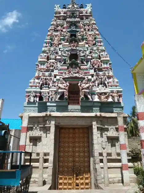 Arulmigu Solapuriswarar Temple, Sholinghur - 631102 அருள்மிகு சோழபுரிஸ்வரர் திருக்கோயில், சோளிங்கர் - 631102, Ranipet - Ancient Temple Architecture and History Image 2