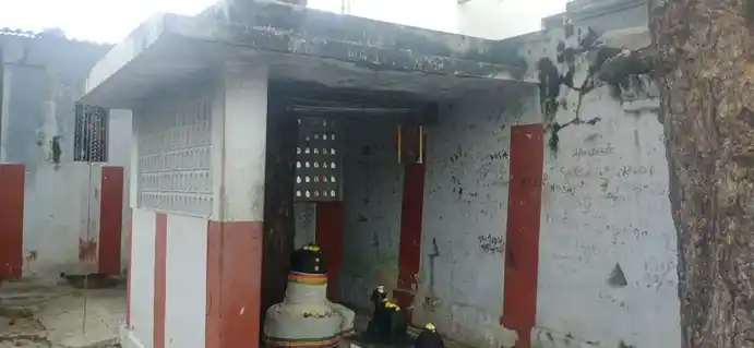 Arulmigu Solapuriswarar Temple, Sholinghur - 631102 அருள்மிகு சோழபுரிஸ்வரர் திருக்கோயில், சோளிங்கர் - 631102, Ranipet - Ancient Temple Architecture and History Image 3