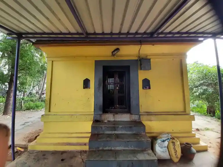 Arulmigu Solathaeeamman Temple, Lalgudi - 621703 Arulmigu Solathaeeamman Temple, Lalgudi - 621703, Thiruchirappalli - Ancient Temple Architecture and History Image 3