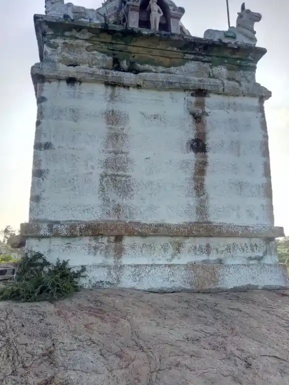 Arulmigu Soleeshwaramudaiyar Temple, Vatthanaakkurichi - 622305 Arulmigu Soleeshwaramudaiyar Temple, Vatthanaakkurichi - 622305, Pudukkottai - Ancient Temple Architecture and History Image 3