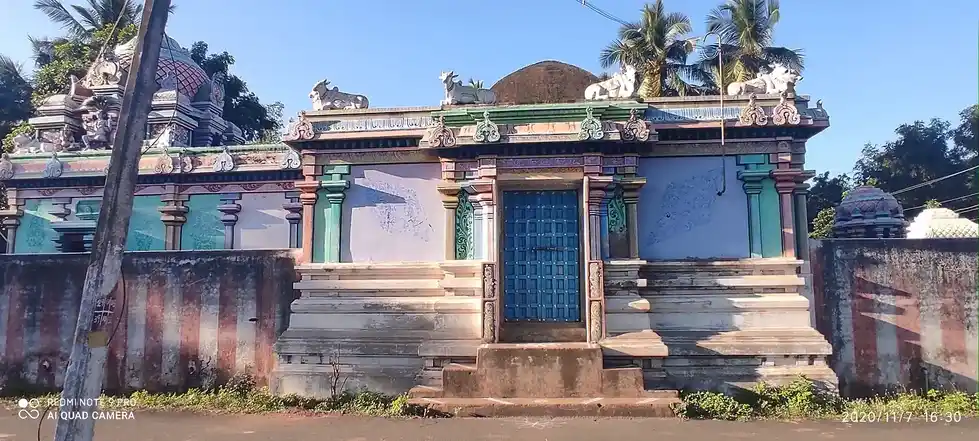 Arulmigu Soleesvarar Magaganapathy Temple, Thiruvelliyangudi - 612102 அருள்மிகு சோழீஸ்வரர் திருக்கோயில், Thiruvelliyangudi - 612102, Thanjavur - Ancient Temple Architecture and History Image 2