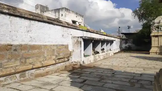 Arulmigu Soleeswarar Temple, Bus Stand, Muthur - 638105 அருள்மிகு சோழீஸ்வரசுவாமி திருக்கோயில், பஸ்ஸ்டாண்ட், Muthur - 638105, Tiruppur - Ancient Temple Architecture and History Image 6