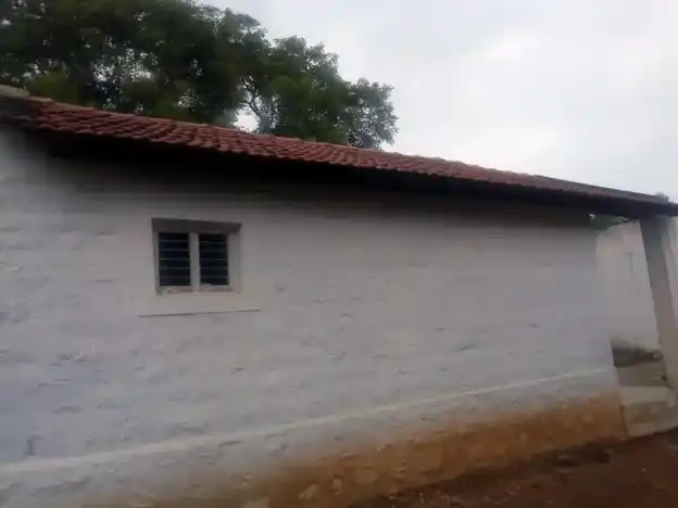 Arulmigu Soleeswarar Temple, Ichipalayam - 638151 அருள்மிகு சோளீஸ்வரர் திருக்கோயில், Ichipalayam - 638151, Erode - Ancient Temple Architecture and History Image 7