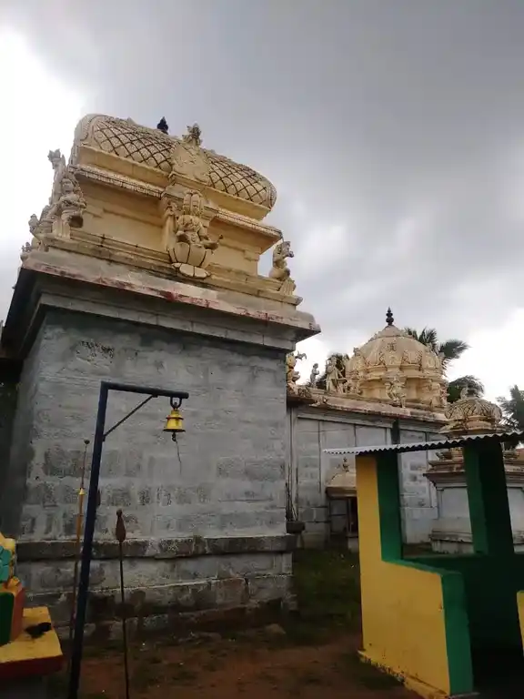 Arulmigu Soleeswarar Temple, Paakam - 604153 Arulmigu Soleeswarar Temple, Paakam - 604153, Kallakurichi - Ancient Temple Architecture and History Image 3