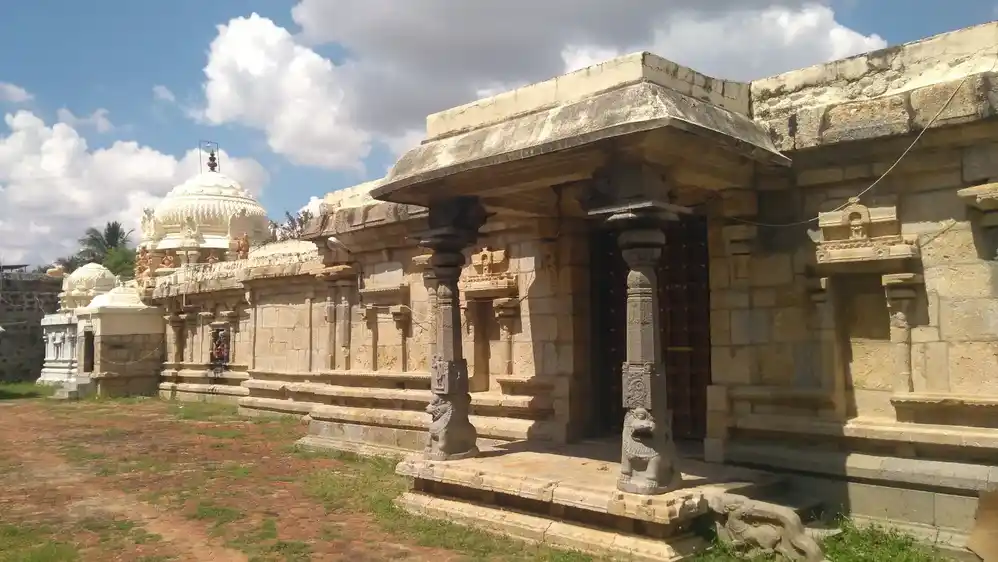 Arulmigu Soleeswarar Temple, Vikramangalam - 621701 அருள்மிகு சோளீஸ்வரர் திருக்கோயில், விக்கிரமங்கலம் - 621701, Ariyalur - Ancient Temple Architecture and History Image 2