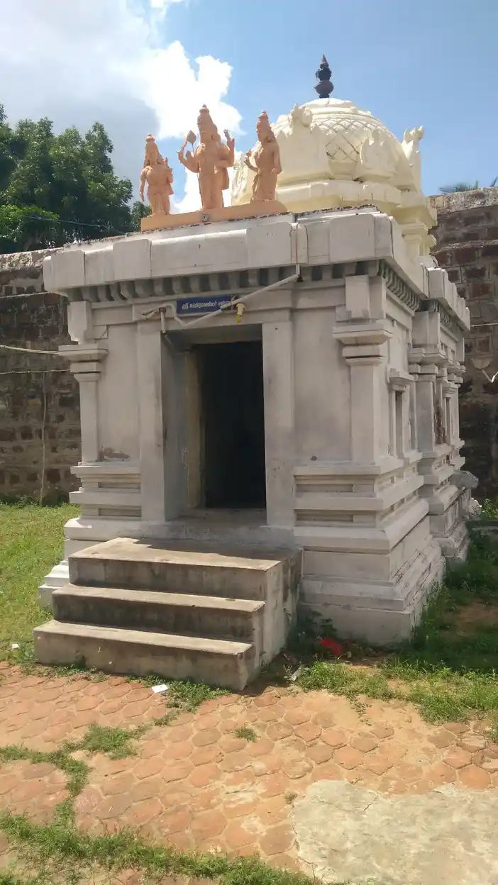 Arulmigu Soleeswarar Temple, Vikramangalam - 621701 அருள்மிகு சோளீஸ்வரர் திருக்கோயில், விக்கிரமங்கலம் - 621701, Ariyalur - Ancient Temple Architecture and History Image 3