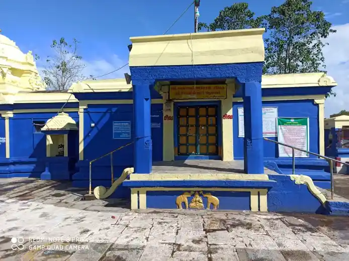Arulmigu Soleeswarar, Vaikunta Perumal Temple, Inside The Village, Perambakkam - 631402 அருள்மிகு சோளீஸ்வரர் மற்றும் வைகுண்டபெருமாள் வகையறா திருக்கோயில், Inside The Village, Perambakkam - 631402, Tiruvallur - Ancient Temple Architecture and History Image 5