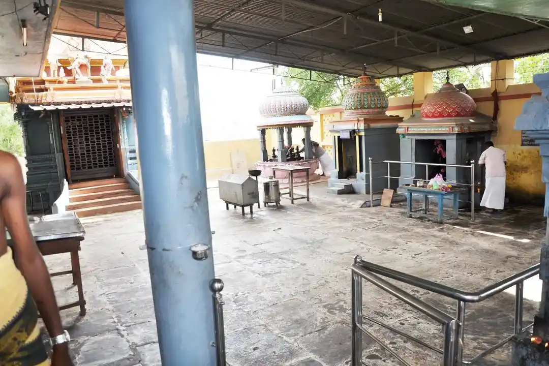 Arulmigu Solleshwarar Temple, Vairapalayam - 638001 அருள்மிகு சோளீஸ்வரர் திருக்கோயில், Vairapalayam - 638001, Erode - Ancient Temple Architecture and History Image 2